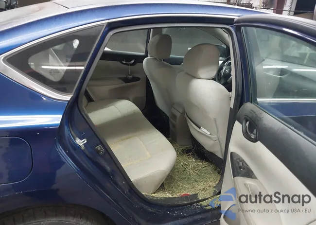 3N1AB7AP3HY262876: 43792214