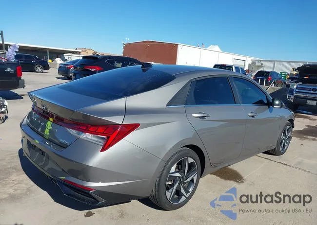 KMHLP4AG9NU345647: 43792229