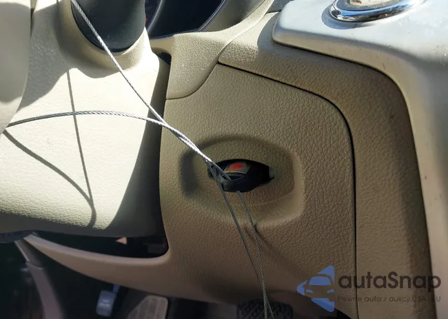 JN8AZ1MU6CW105970: 43792275