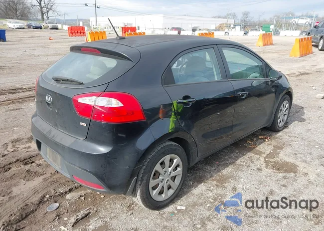 KNADM5A37E6356071: 43792282