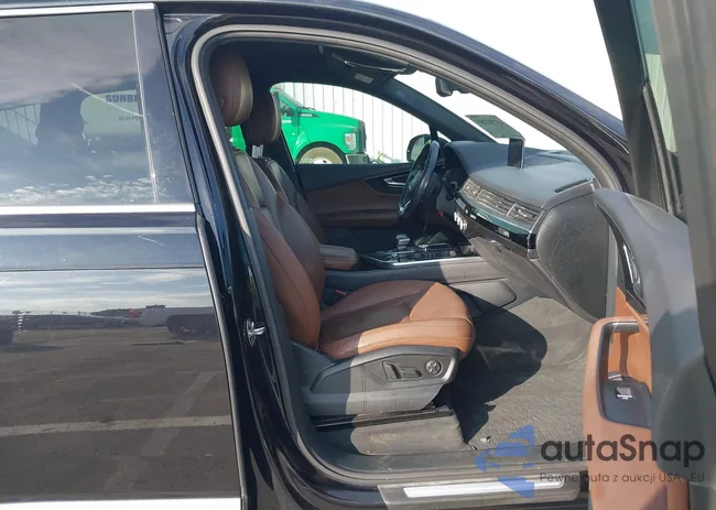 WA1LAAF77JD003566: 43792285