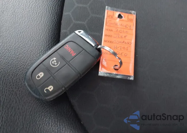 3C4NJCBB1LT258568: 43792300