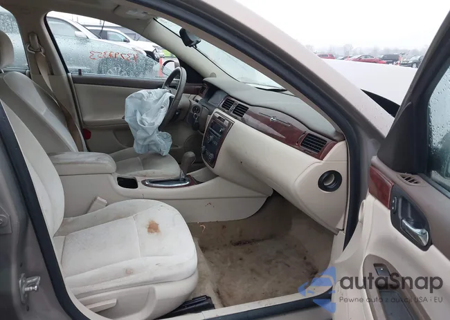 2G1WT58K979335013: 43792353