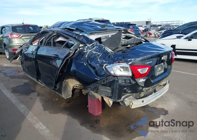 1G1BC5SM5J7220846: 43792367