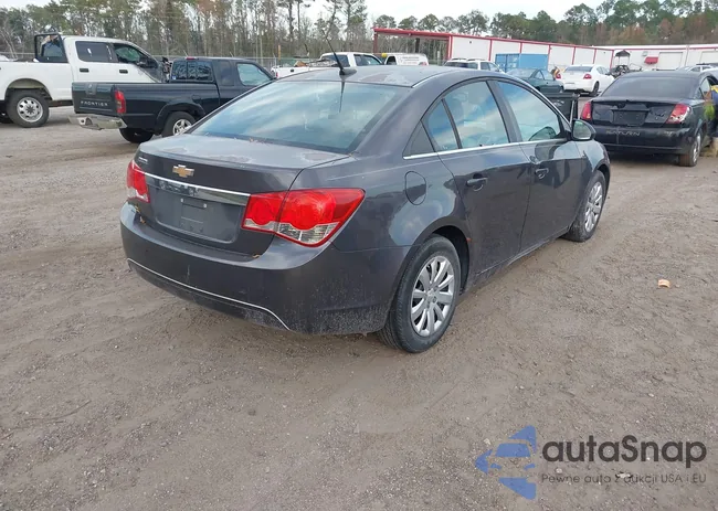 1G1PC5SH4B7123986: 43792446