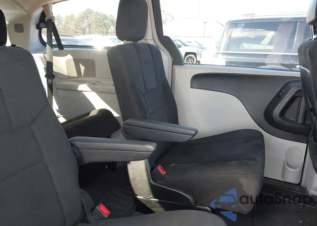 2D4RN5DGXBR743483: 43792453