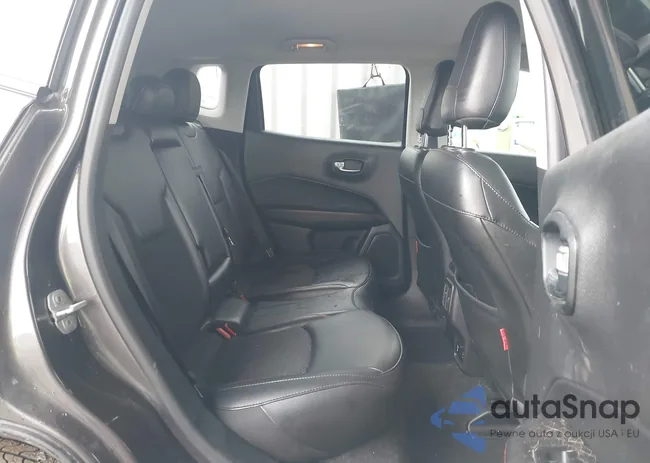 3C4NJDDB2MT600596: 43792460