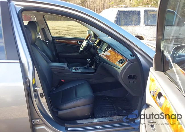 KMHGH4JH3EU081333: 43792485