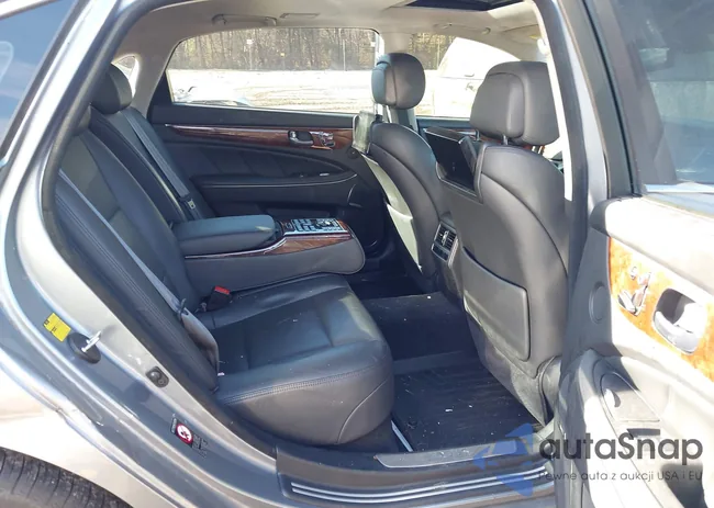 KMHGH4JH3EU081333: 43792485