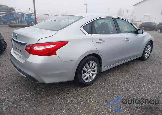 1N4AL3AP6HN302227: 43792495