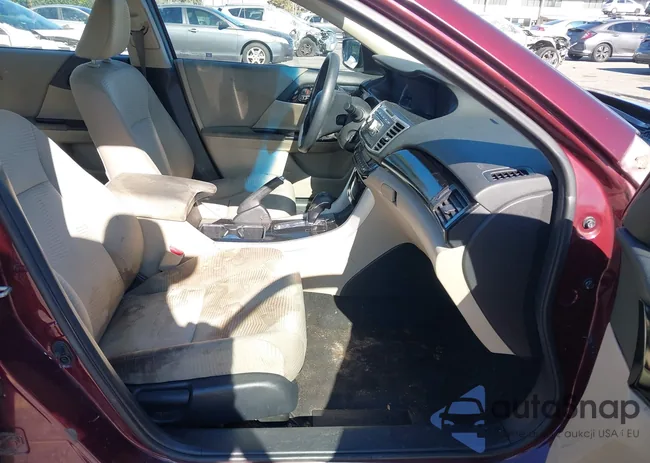 1HGCR2F36HA030711: 43792550