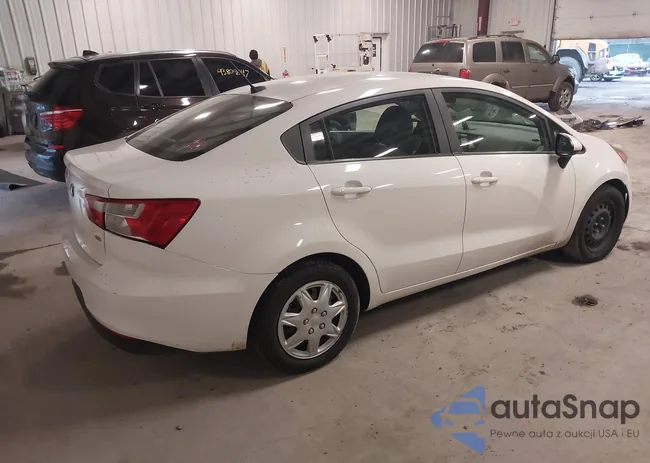 KNADM4A36G6558655: 43791688