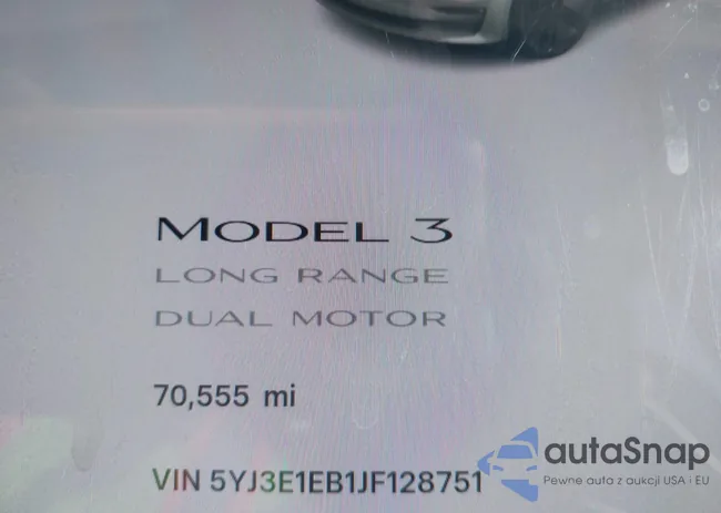 5YJ3E1EB1JF128751: 43791699