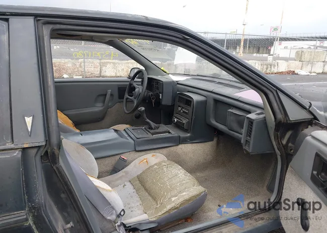 1G2PM37R1GP272877: 43791720