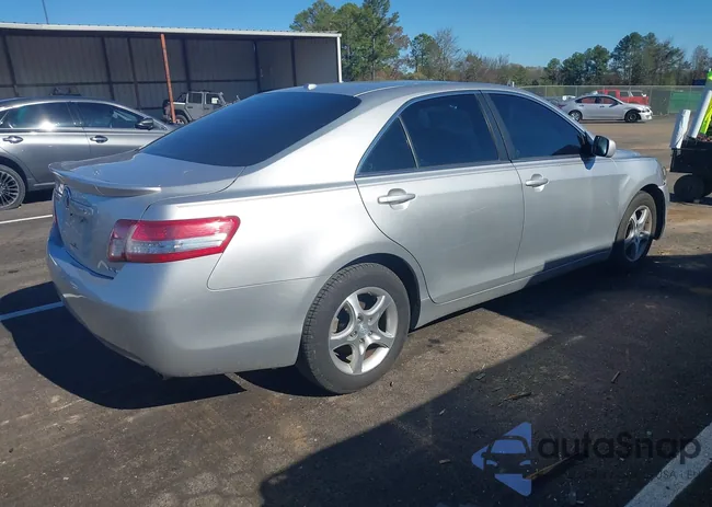 4T1BF3EK5AU028885: 43791744