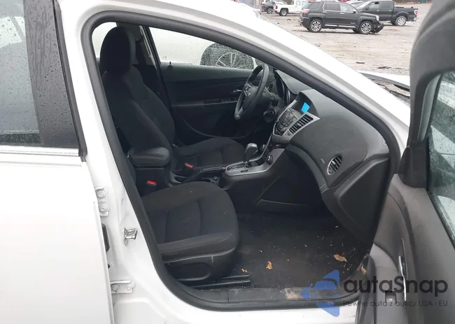 1G1PC5SB7F7290120: 43791799