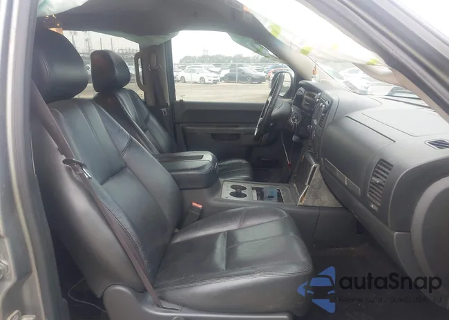 3GTP2VE79DG107044: 43791944