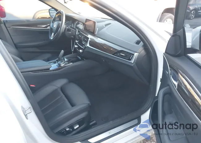 WBAJA9C51KB398627: 43792953