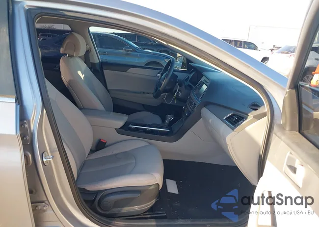 5NPE24AF9GH326838: 43793066