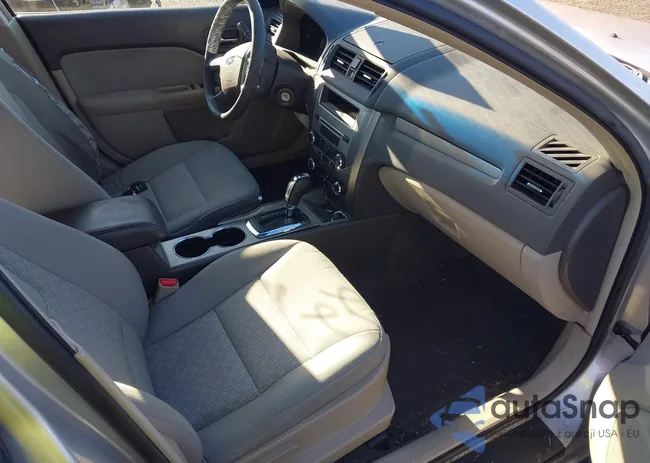 3FAHP0HA1CR390564: 43793322