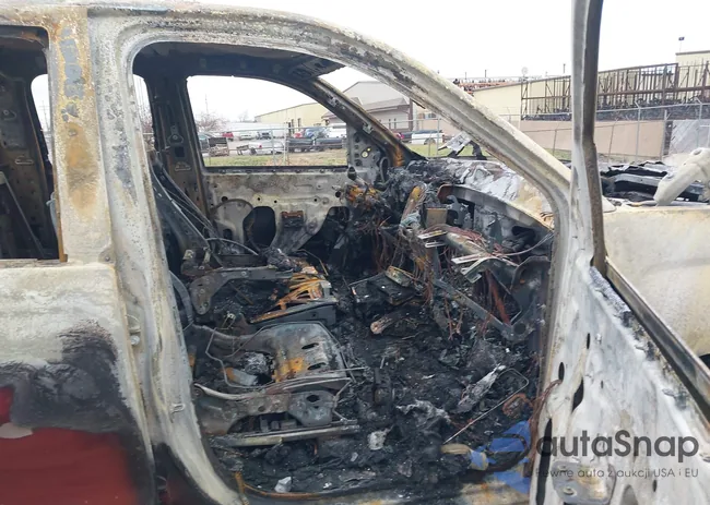 2GCVKPEC6K1202005: 43793481