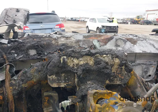 2GCVKPEC6K1202005: 43793481