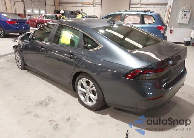 1HGCY1F2XSA008819: 43792578