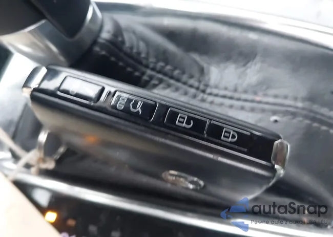 JM3KFBEYXM0349522: 43792618