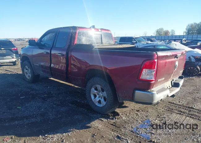 1C6SRFBT3KN832048: 43792633