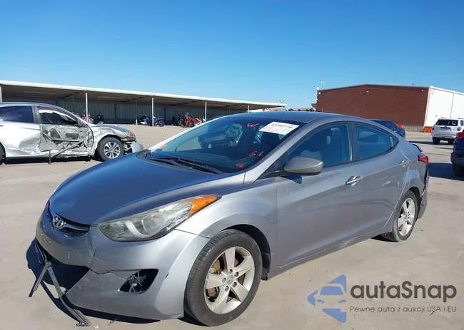 KMHDH4AE3DU563145: 43792770