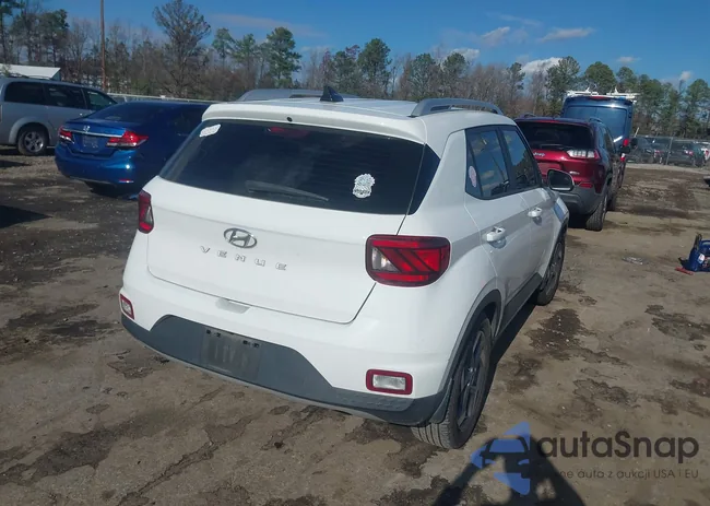 KMHRC8A34NU186496: 43792814