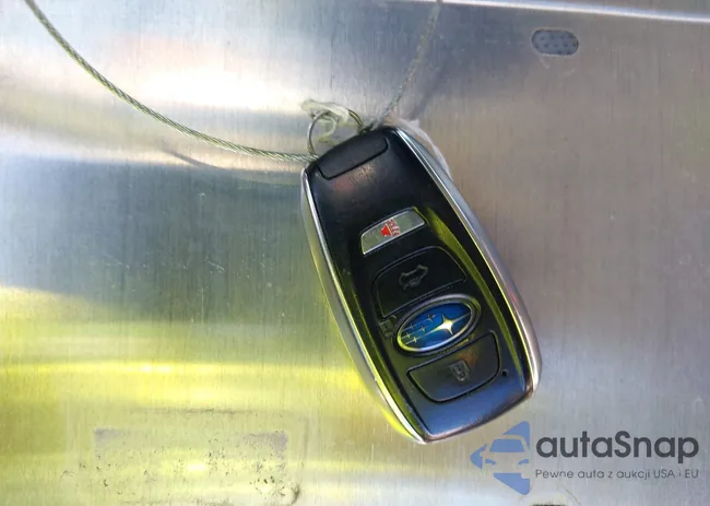 JF2SJAWC1JH565486: 43792819