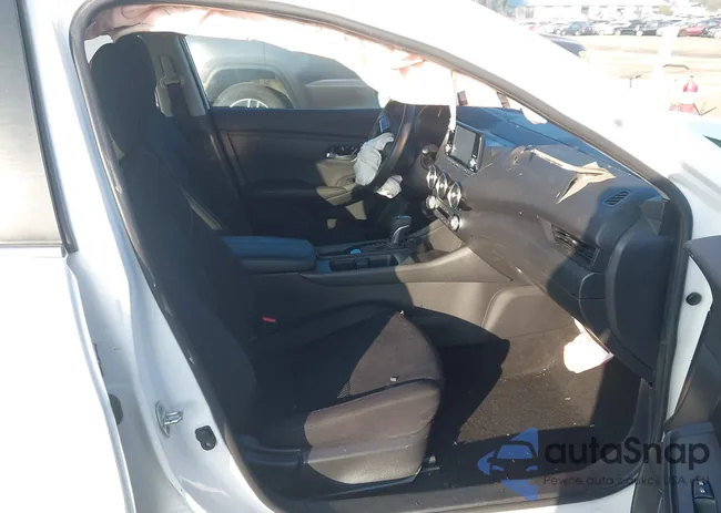 3N1AB8BV4NY240691: 43792837