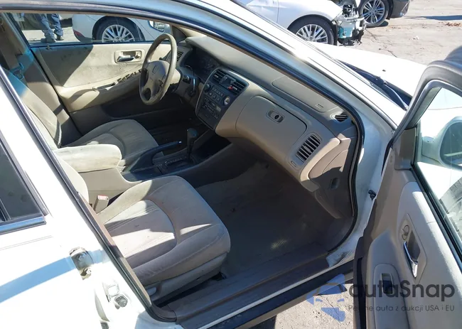 1HGCG6653YA081002: 43793970