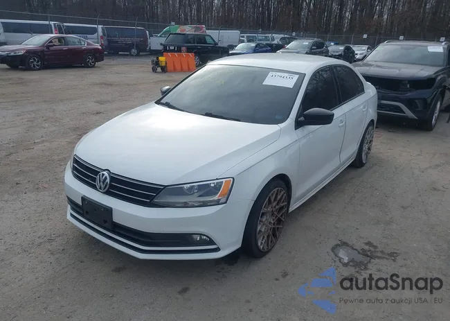 3VWD17AJ9GM274008: 43794335