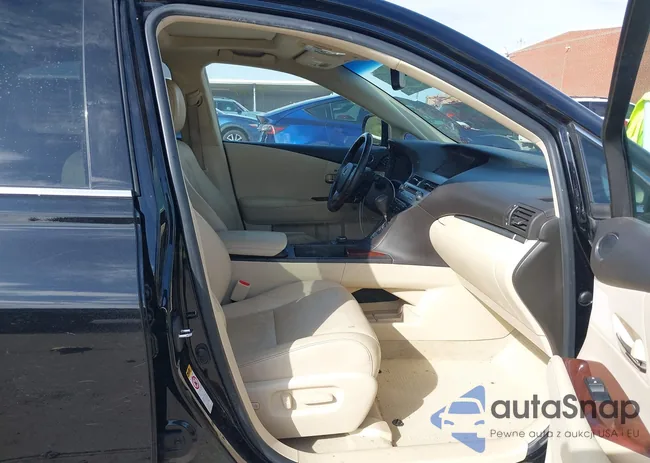 2T2ZK1BA1FC207388: 43794520