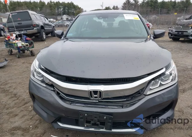 1HGCR2F41GA125572: 43793663