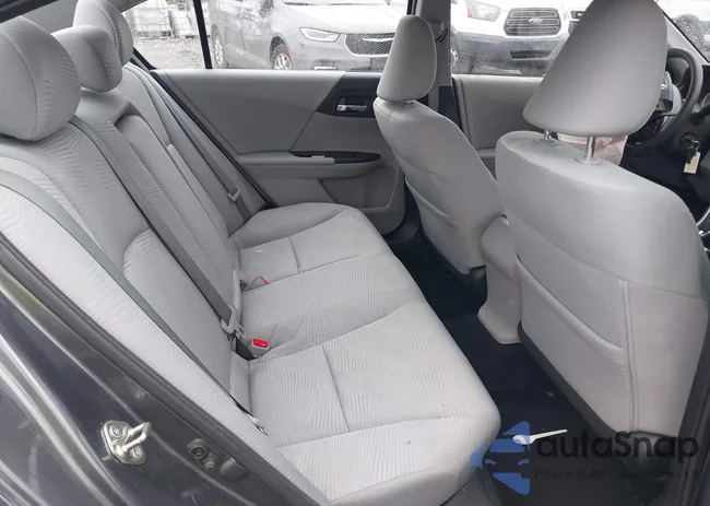 1HGCR2F41GA125572: 43793663