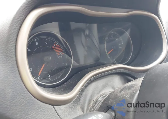 1C4PJMDX0JD535592: 43793672