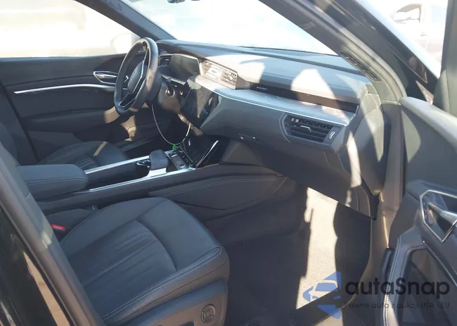 WA1CAAGE7RB033493: 43793686