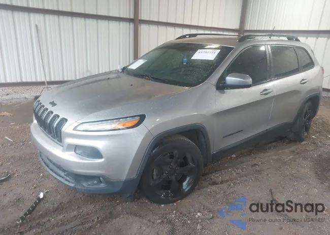 1C4PJLCB8JD596446: 43793734