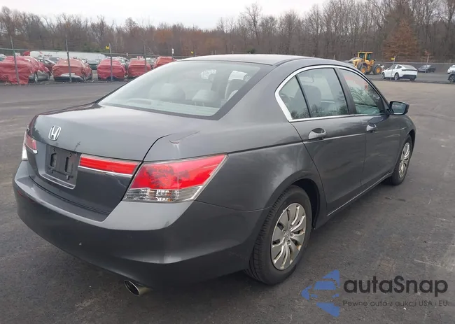 1HGCP2F36CA049919: 43793747