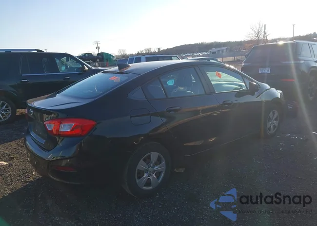 1G1BC5SM0H7230632: 43795052