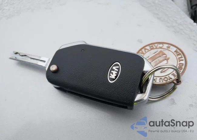 KNDPMCAC4N7022188: 43795125