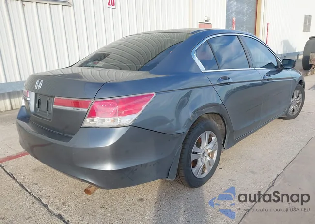 1HGCP2F4XCA058504: 43795207