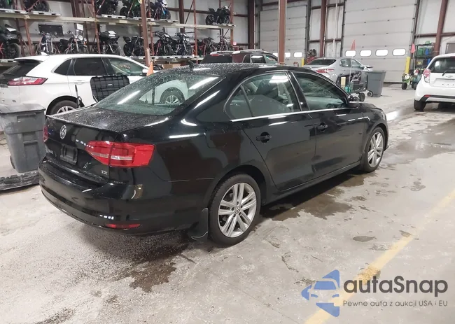 3VWLA7AJ7FM203500: 43795248