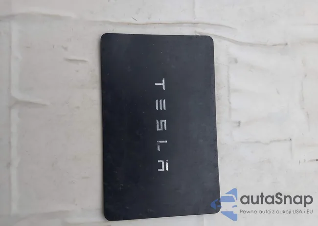 5YJ3E1EB4NF230437: 43795297