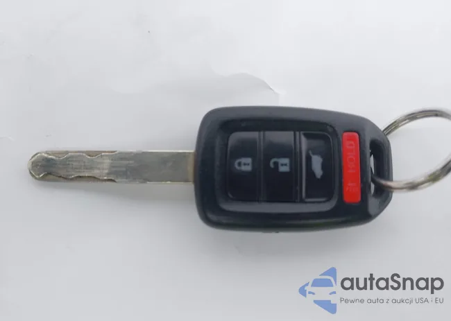 2HKRM3H38FH553048: 43795316