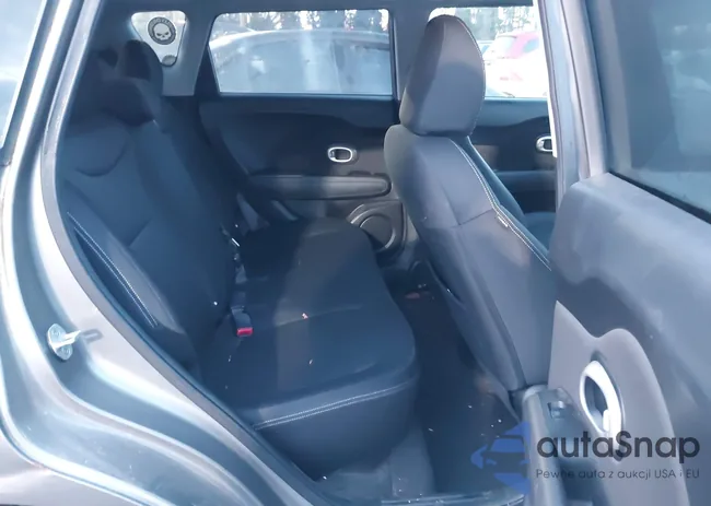 KNDJN2A24E7030702: 43795345