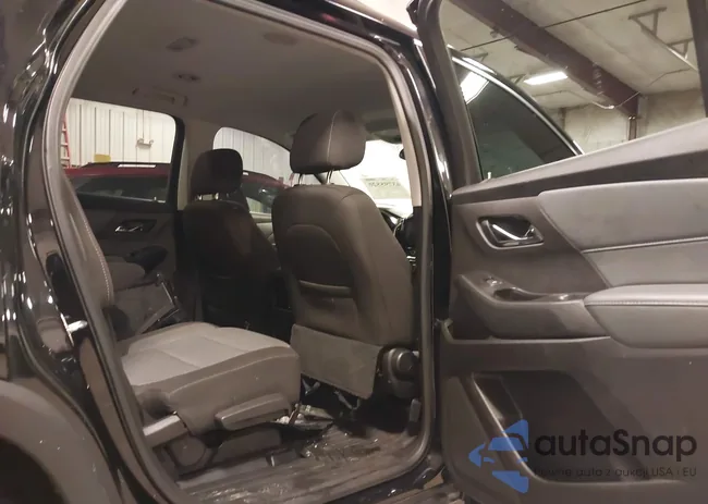 1GNEVGKW0JJ267823: 43795520